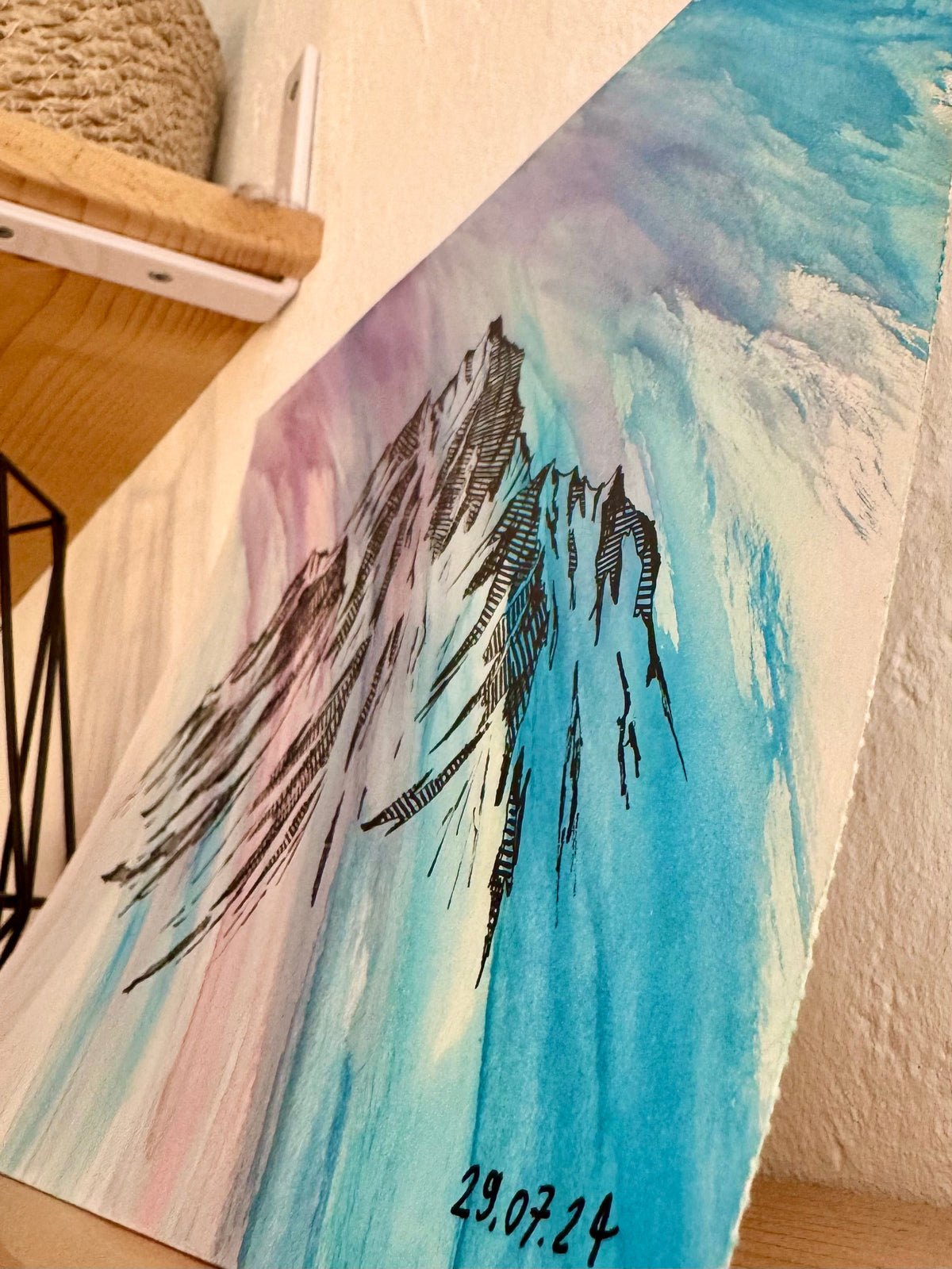 Aquarelle originale Vagues de Cimes, sommet alpin sous traînées turquoise, rose et violet
